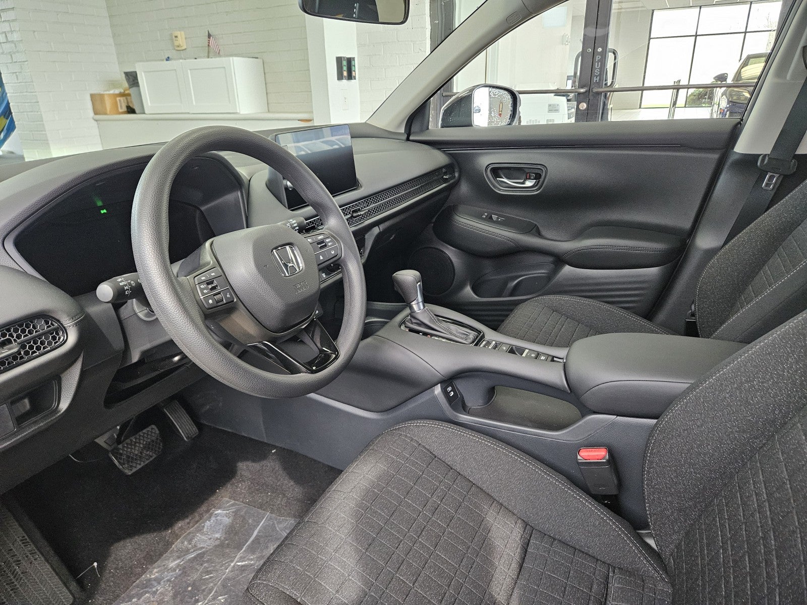 2026 Honda HR-V AWD LX