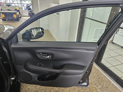 2027 Honda HR-V LX AWD