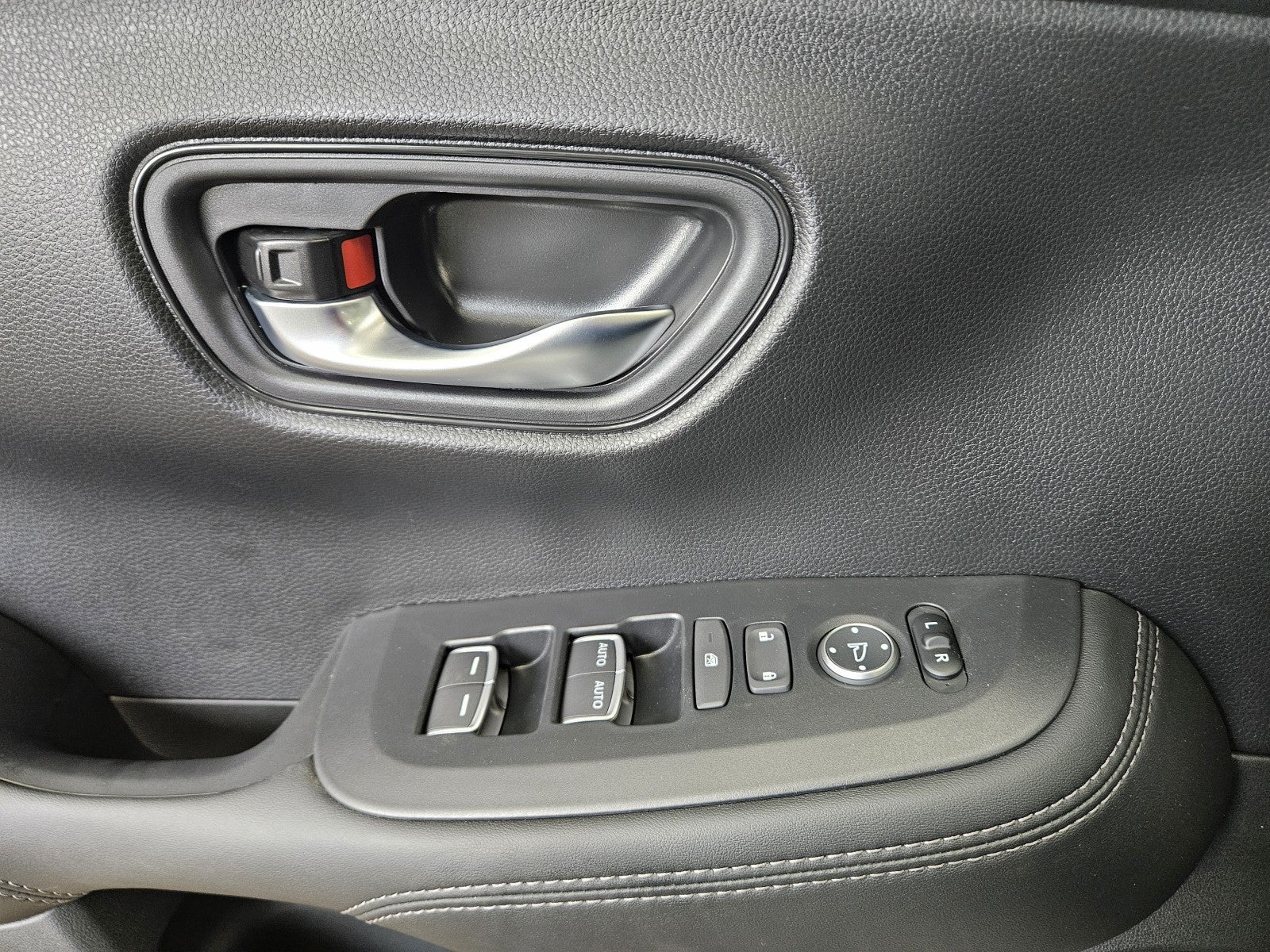 2026 Honda HR-V AWD EX-L