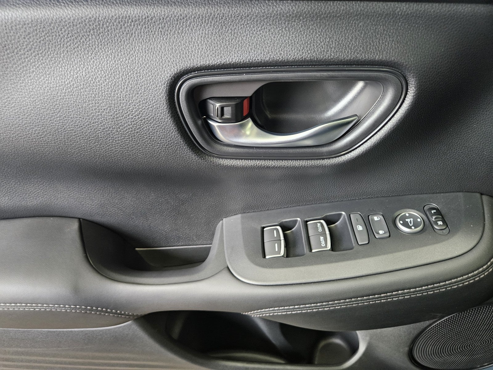 2027 Honda HR-V EX-L AWD