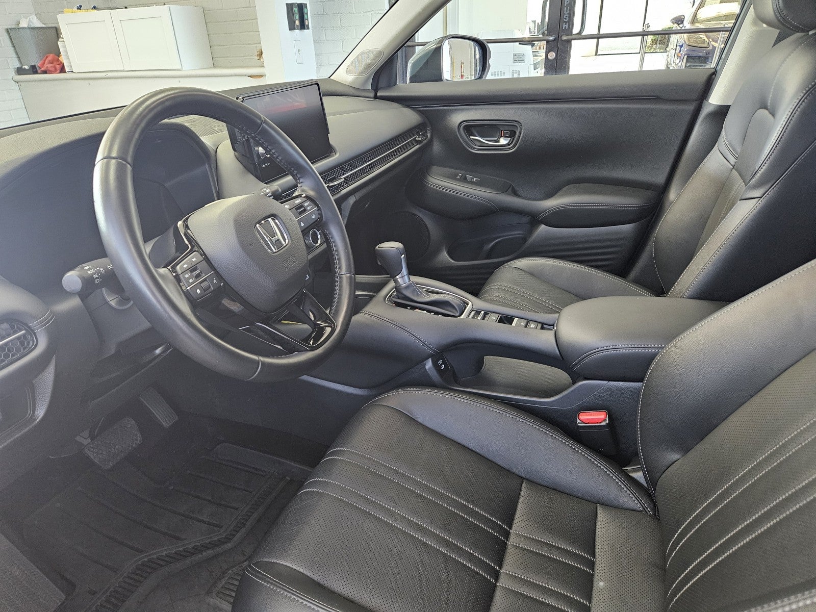 2025 Honda HR-V EX-L