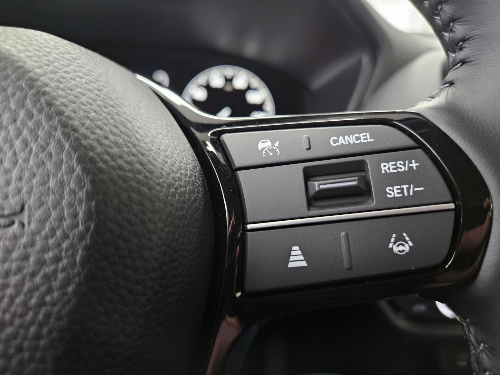 2026 Honda HR-V AWD EX-L