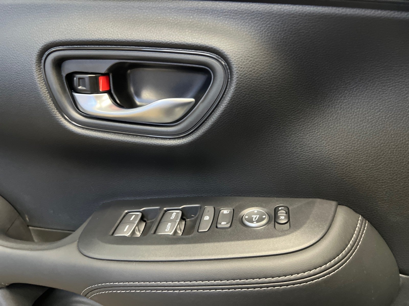 2026 Honda HR-V AWD EX-L