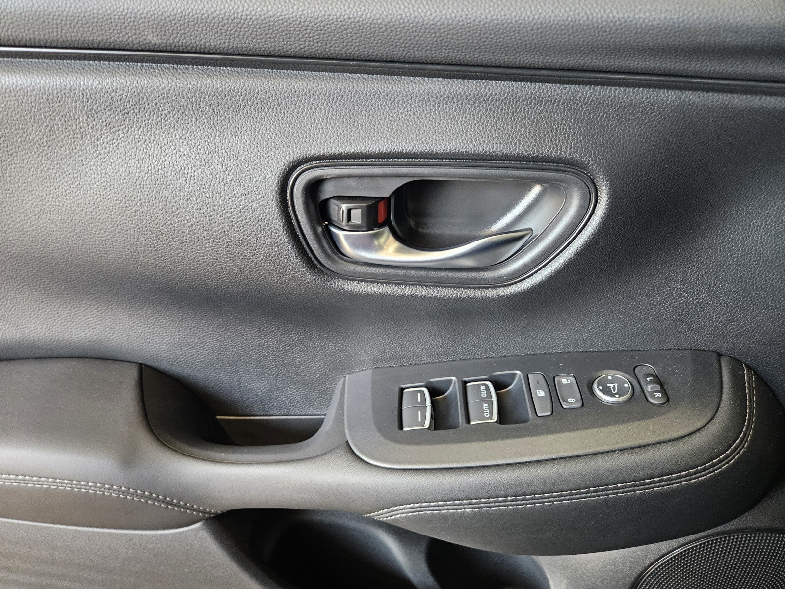2027 Honda HR-V EX-L AWD