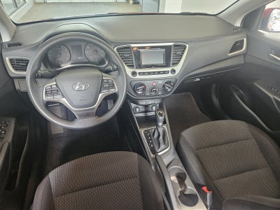 2020 Hyundai Accent SE