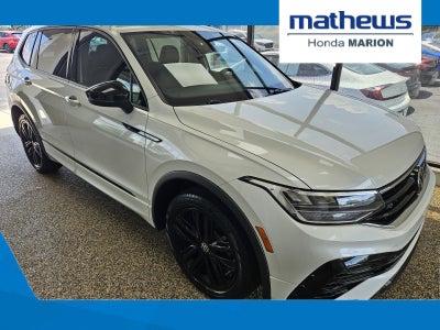 2022 Volkswagen Tiguan SE R-Line Black
