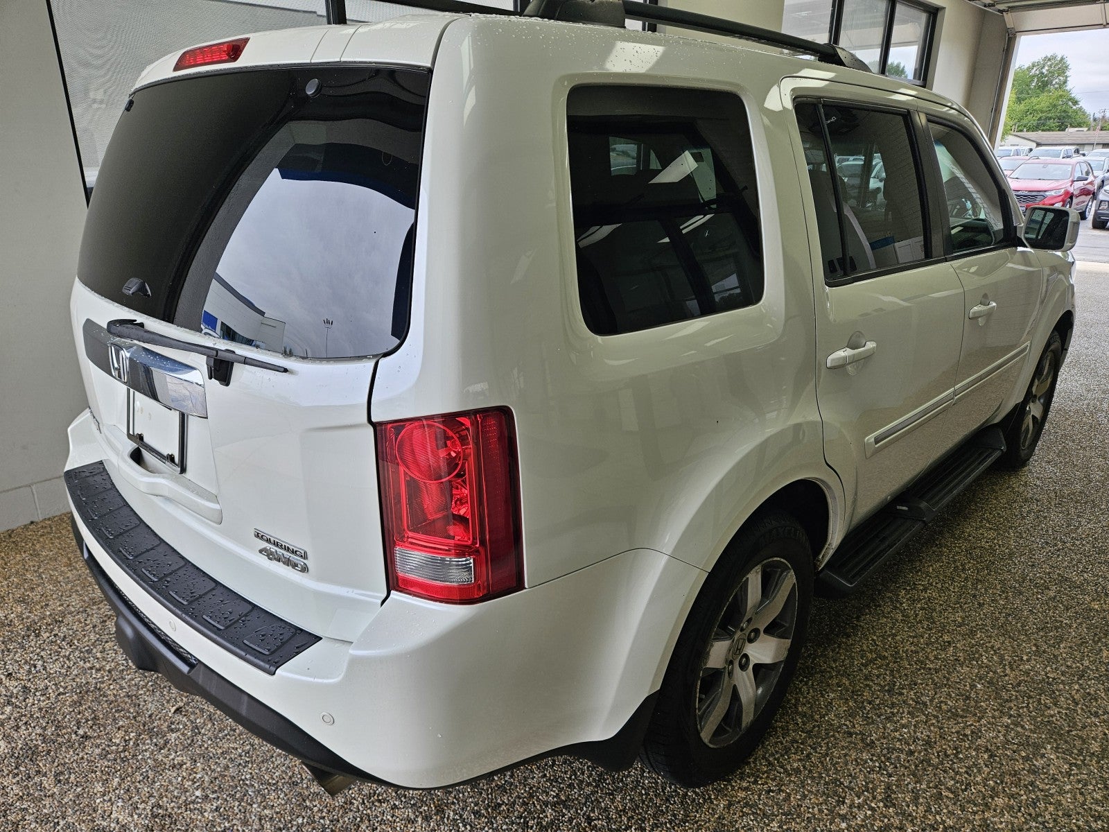 Used 2014 Honda Pilot Touring with VIN 5FNYF4H94EB033426 for sale in Marion, OH