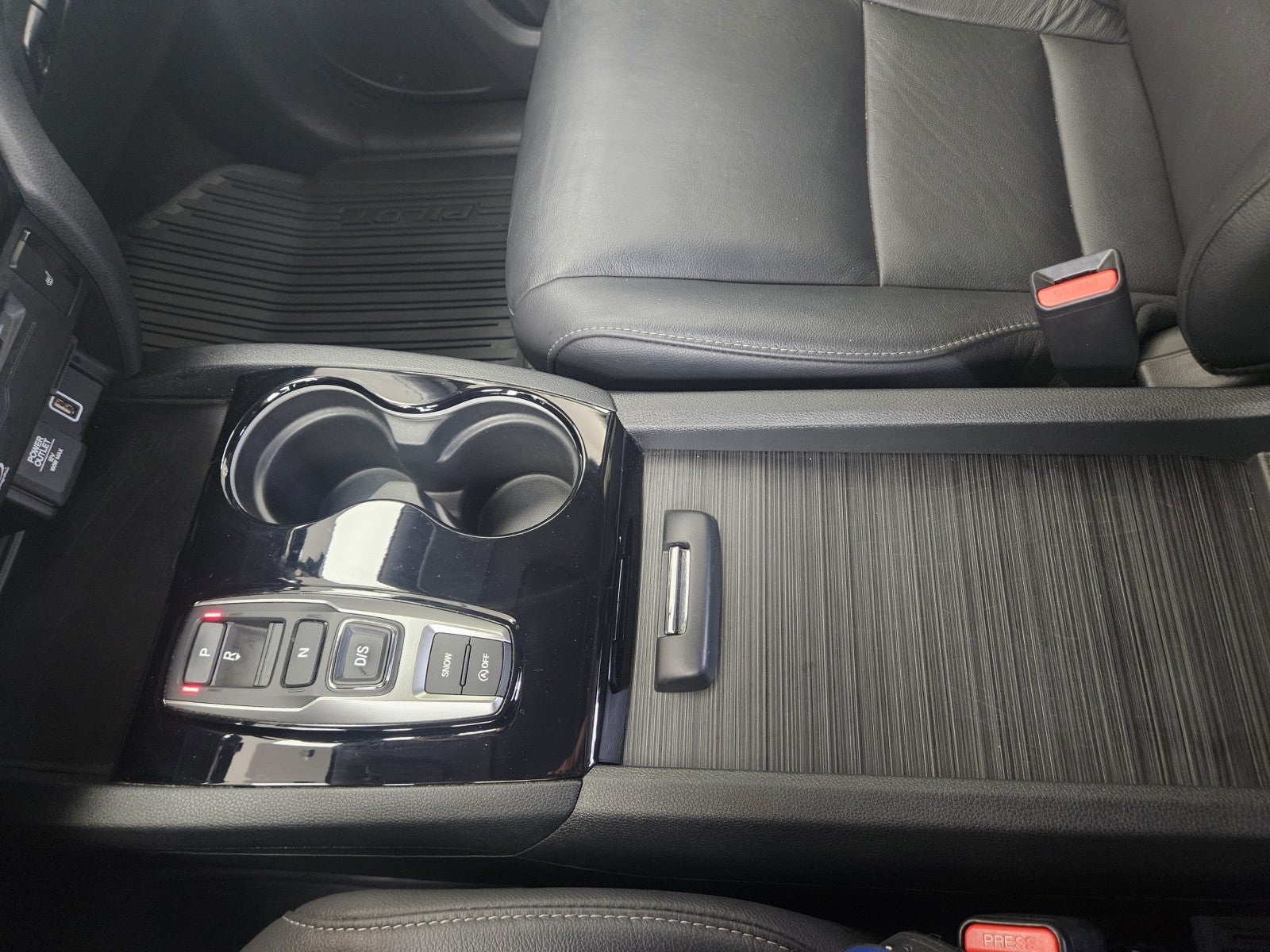2022 Honda Pilot Touring 7-Passenger