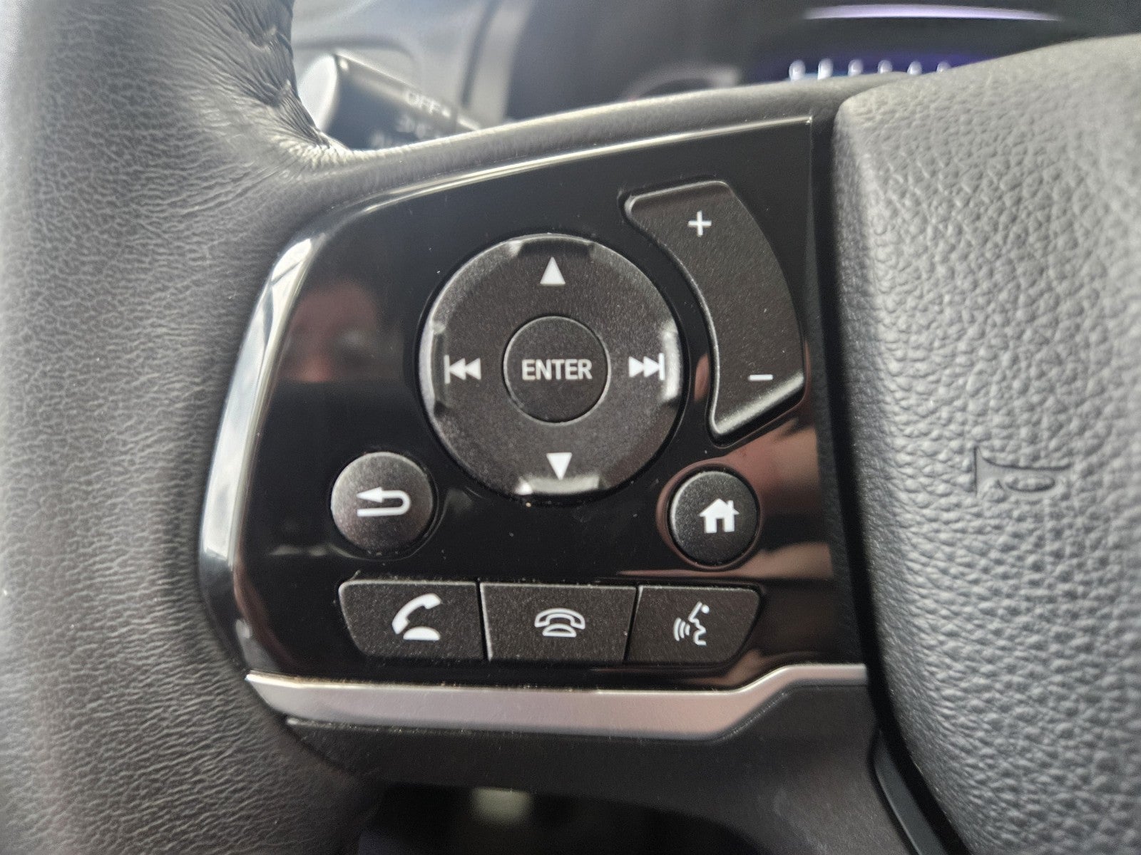 2022 Honda Pilot Touring 7-Passenger