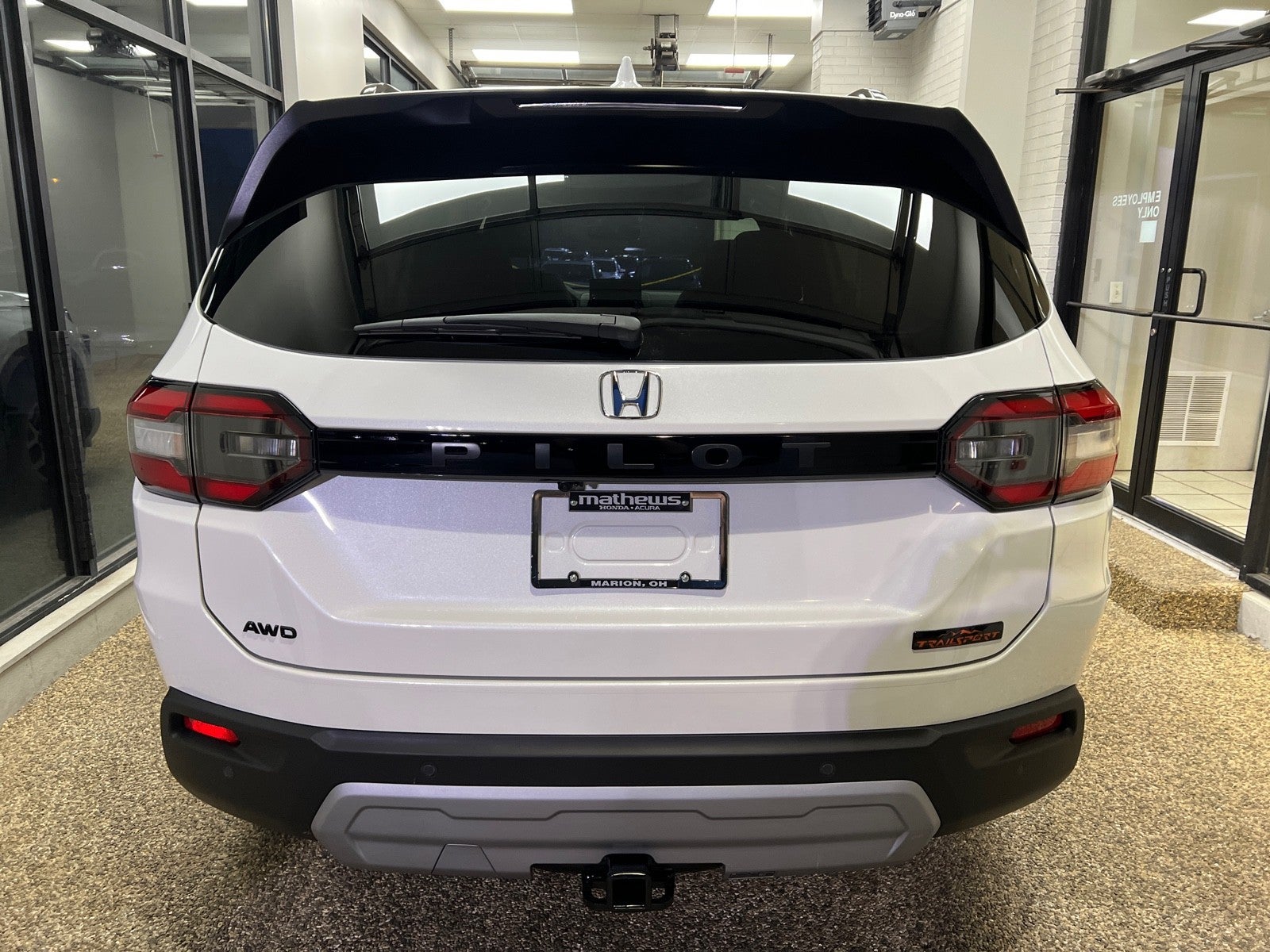 2025 Honda Pilot AWD TRAILSPORT