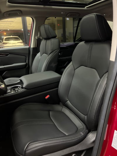 2025 Honda Pilot AWD Touring w/HPD Wheels