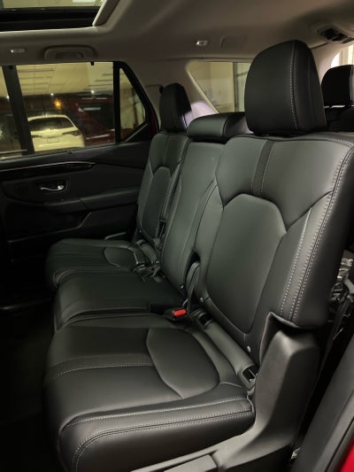 2025 Honda Pilot AWD Touring w/HPD Wheels