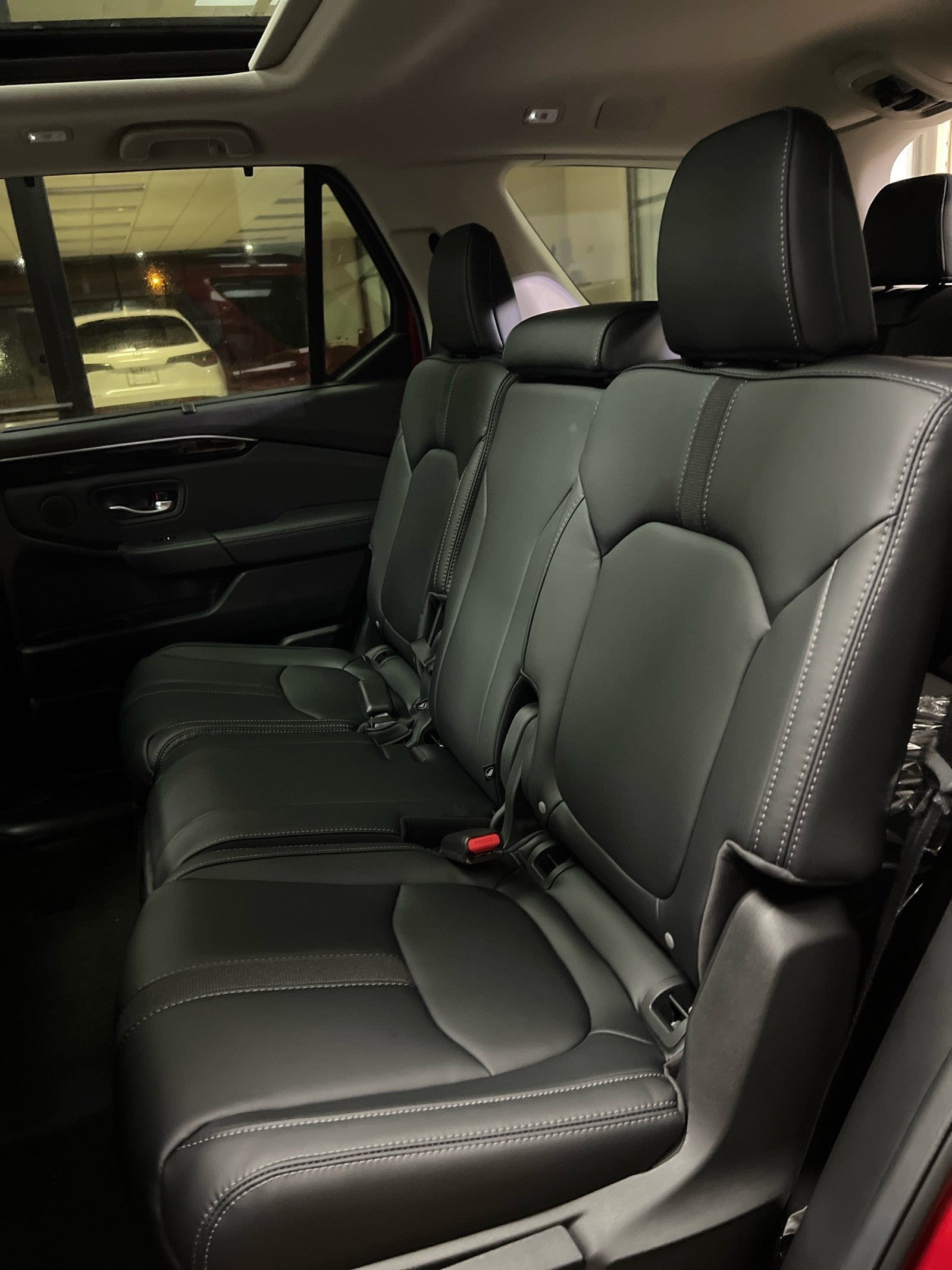 2025 Honda Pilot AWD Touring w/HPD Wheels