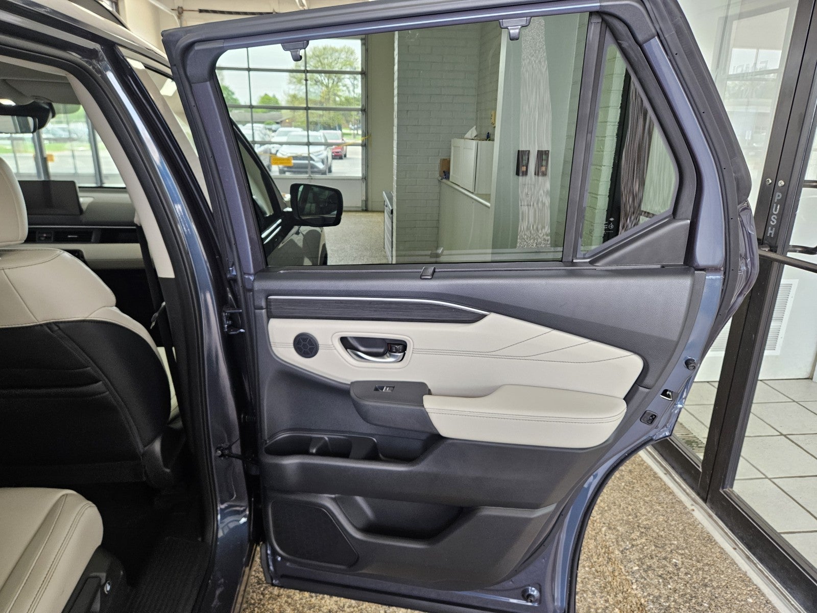 2026 Honda Pilot AWD Touring Blackout