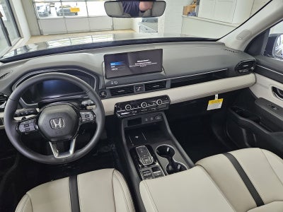 2026 Honda Pilot AWD Touring Blackout