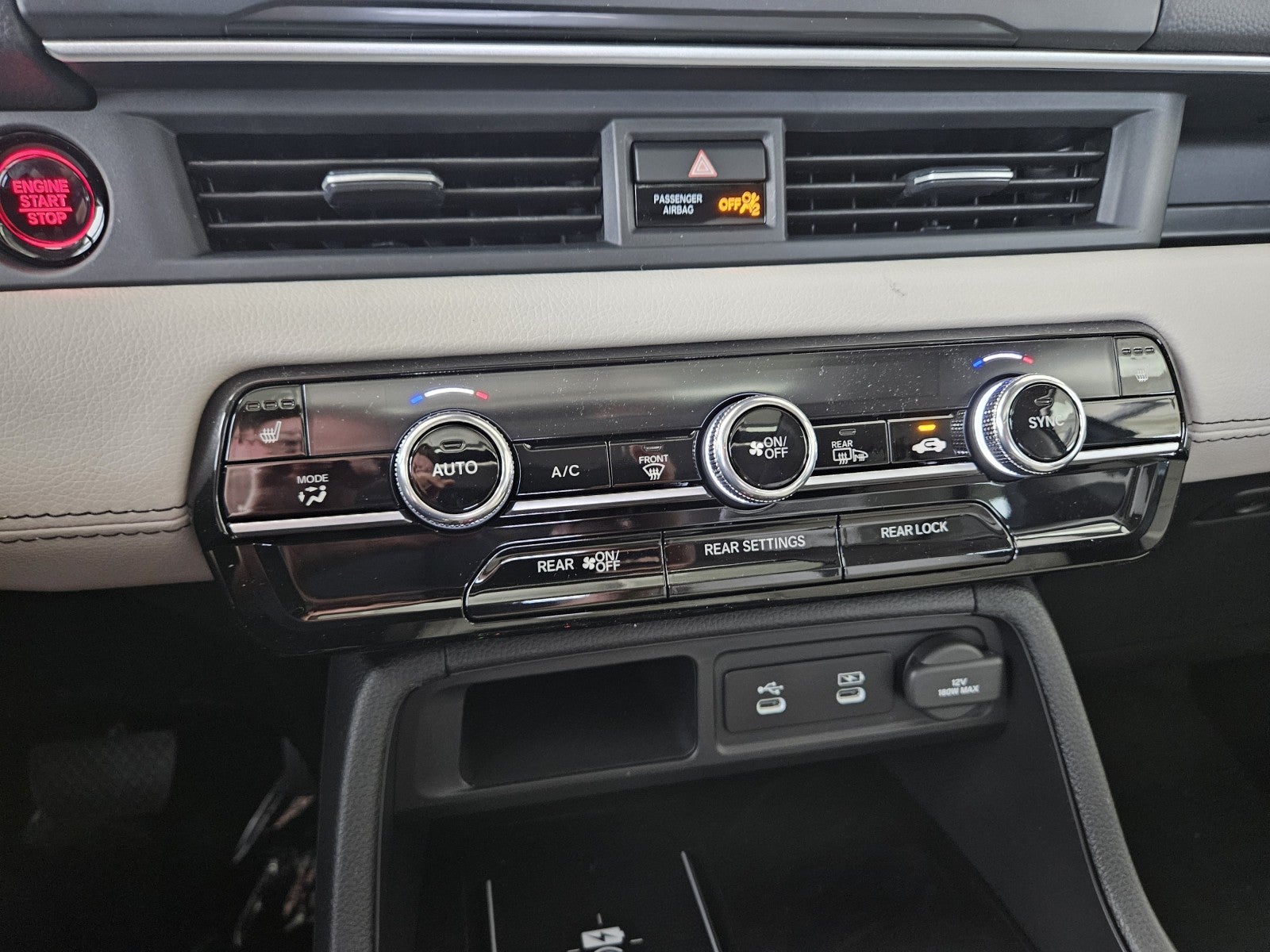 2026 Honda Pilot AWD Touring Blackout