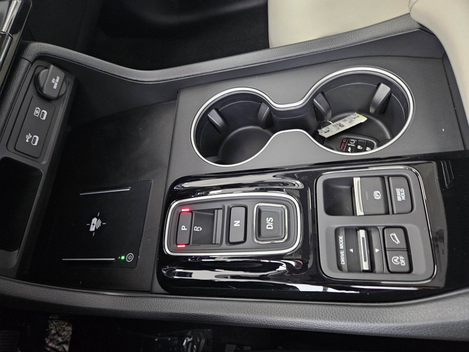 2026 Honda Pilot AWD Touring Blackout
