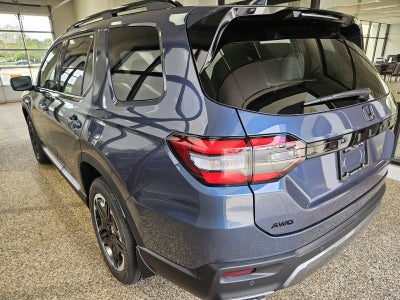 2026 Honda Pilot AWD Touring Blackout