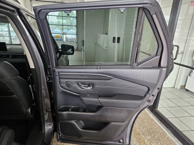 2026 Honda Pilot AWD Touring Blackout