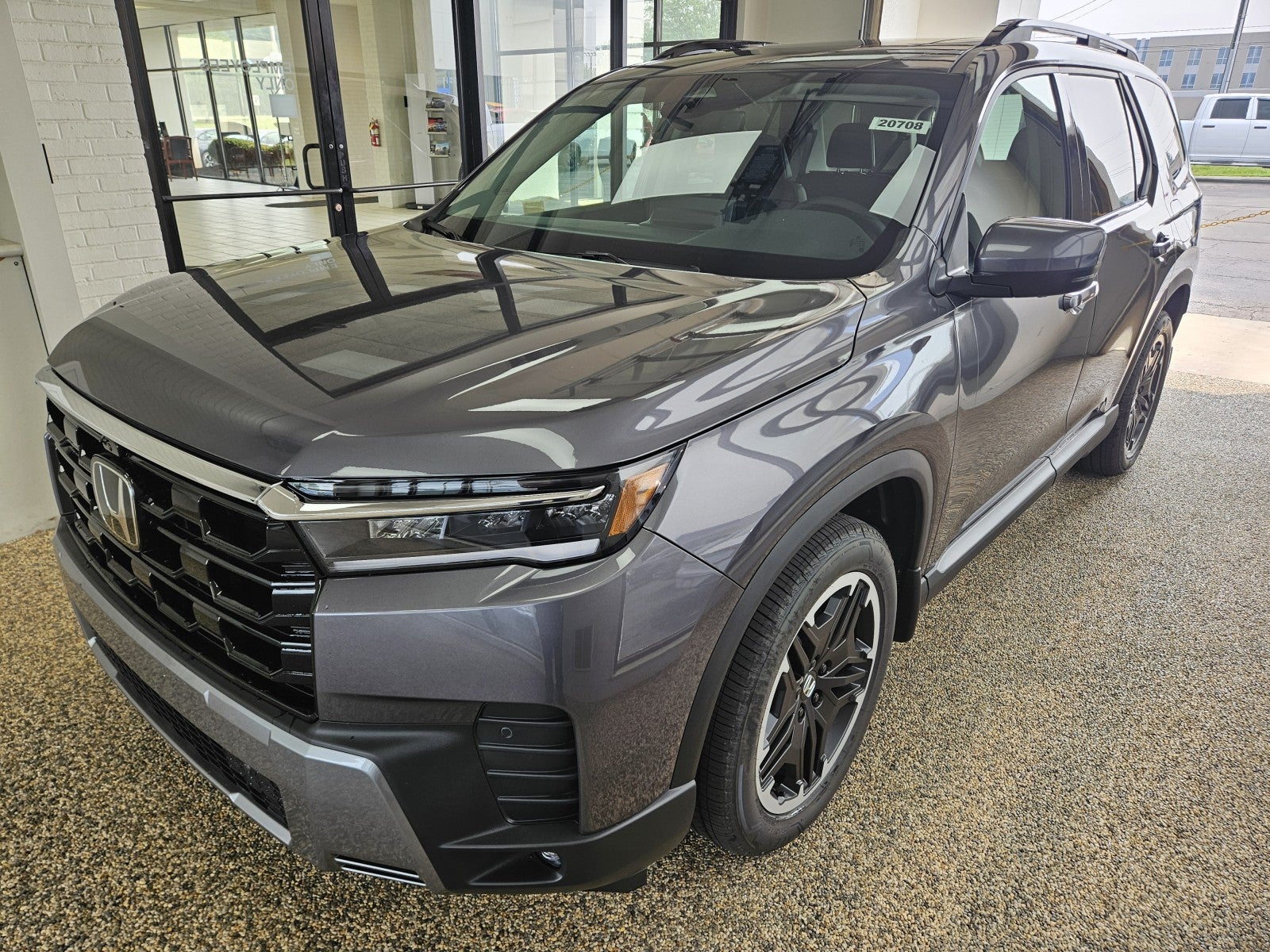 2026 Honda Pilot AWD Touring Blackout