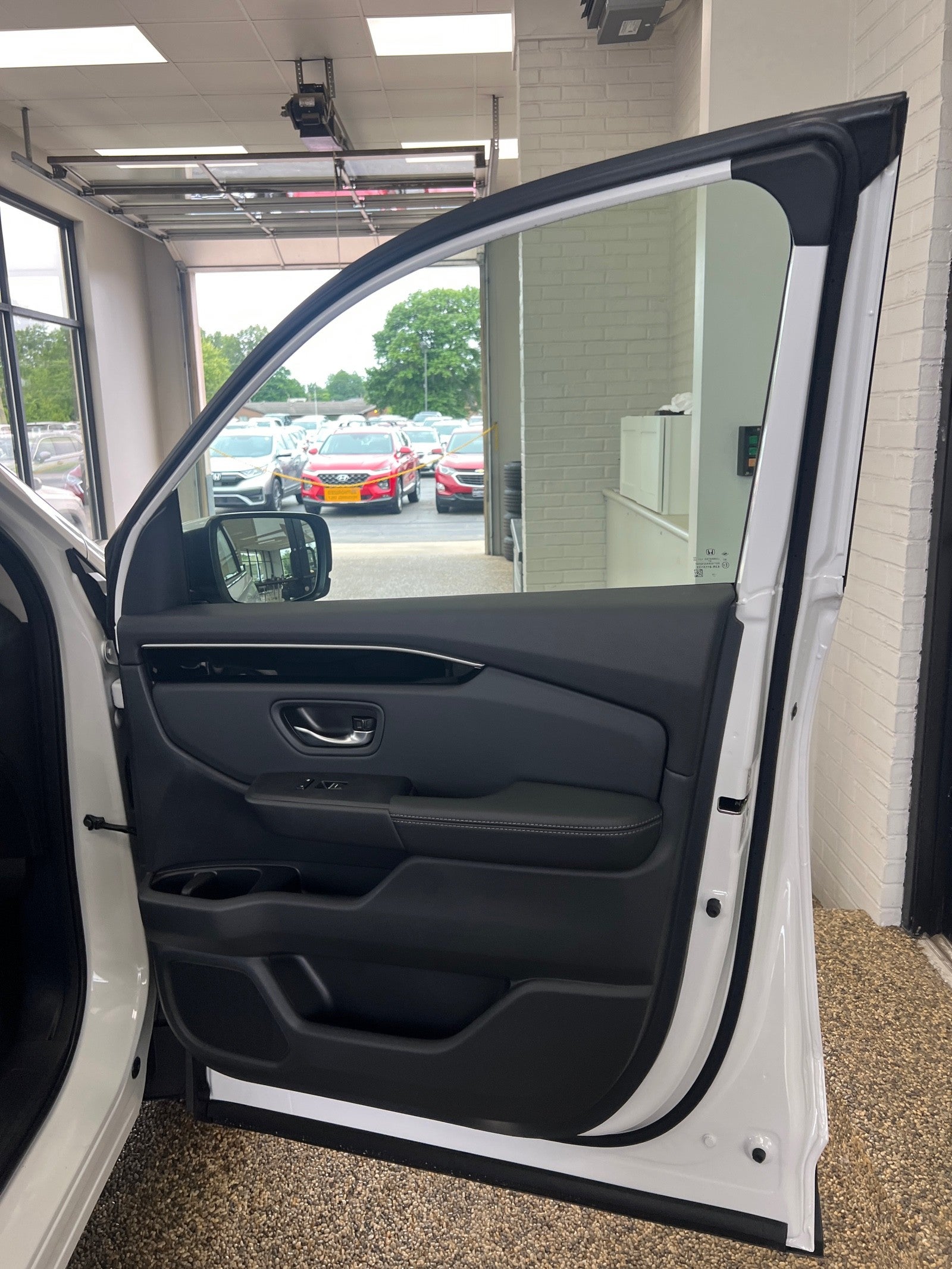 2025 Honda Pilot AWD Touring w/HPD Wheels