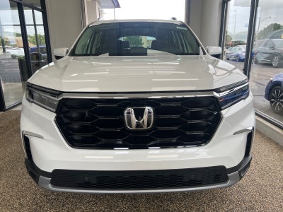 2025 Honda Pilot AWD Touring w/HPD Wheels