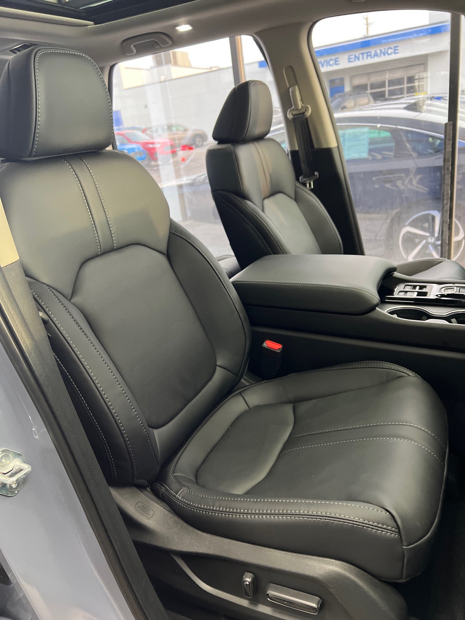 2026 Honda Pilot AWD Touring Blackout