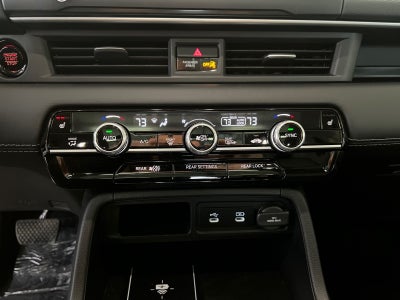 2026 Honda Pilot AWD Touring Blackout