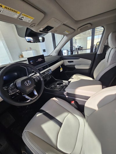 2026 Honda Pilot AWD Touring Blackout