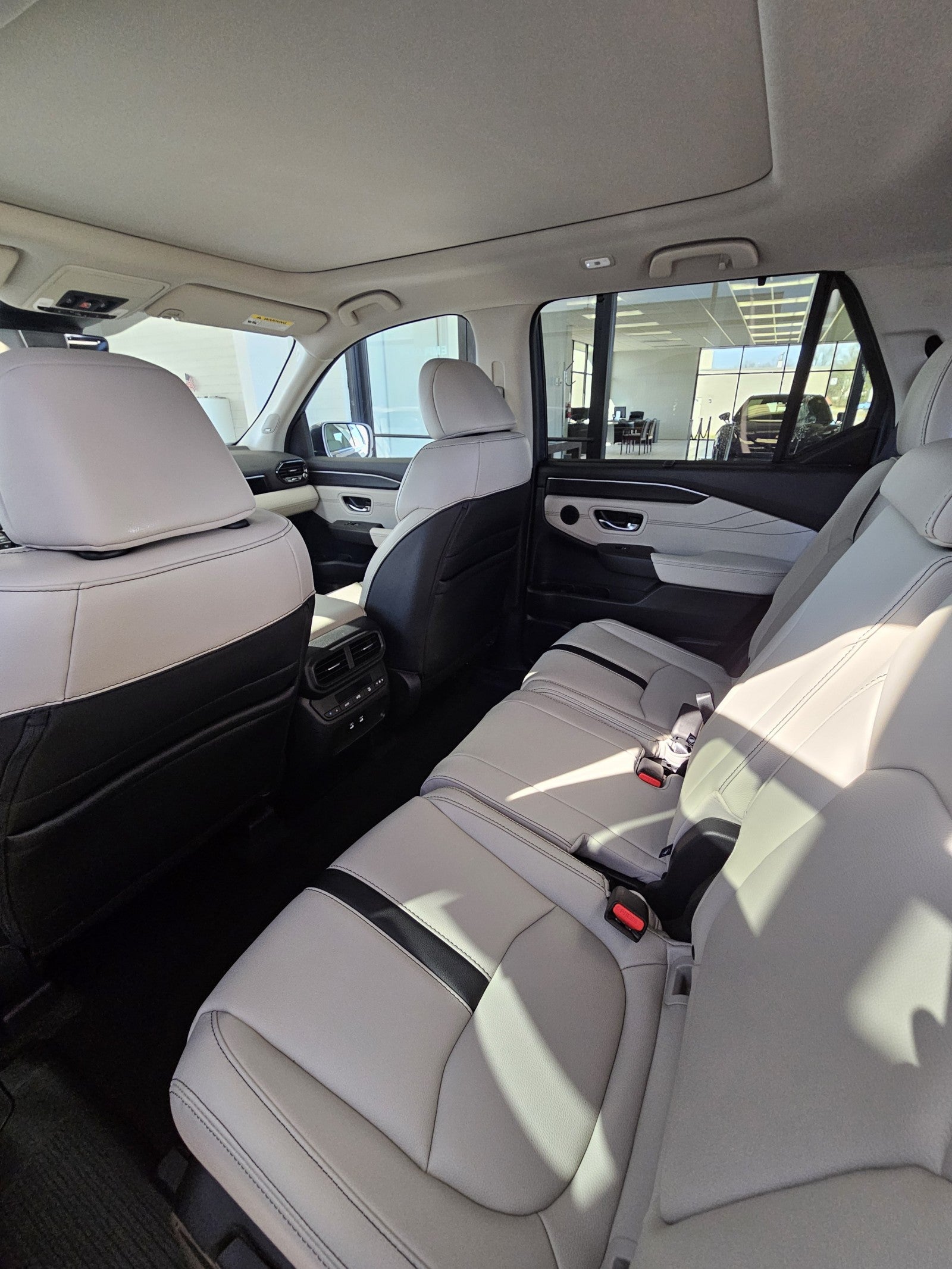 2026 Honda Pilot AWD Touring Blackout