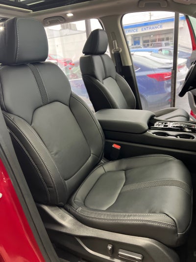 2025 Honda Pilot AWD Touring w/HPD Wheels