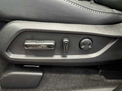 2025 Honda Pilot AWD Touring w/HPD Wheels