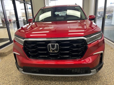 2025 Honda Pilot AWD Touring w/HPD Wheels