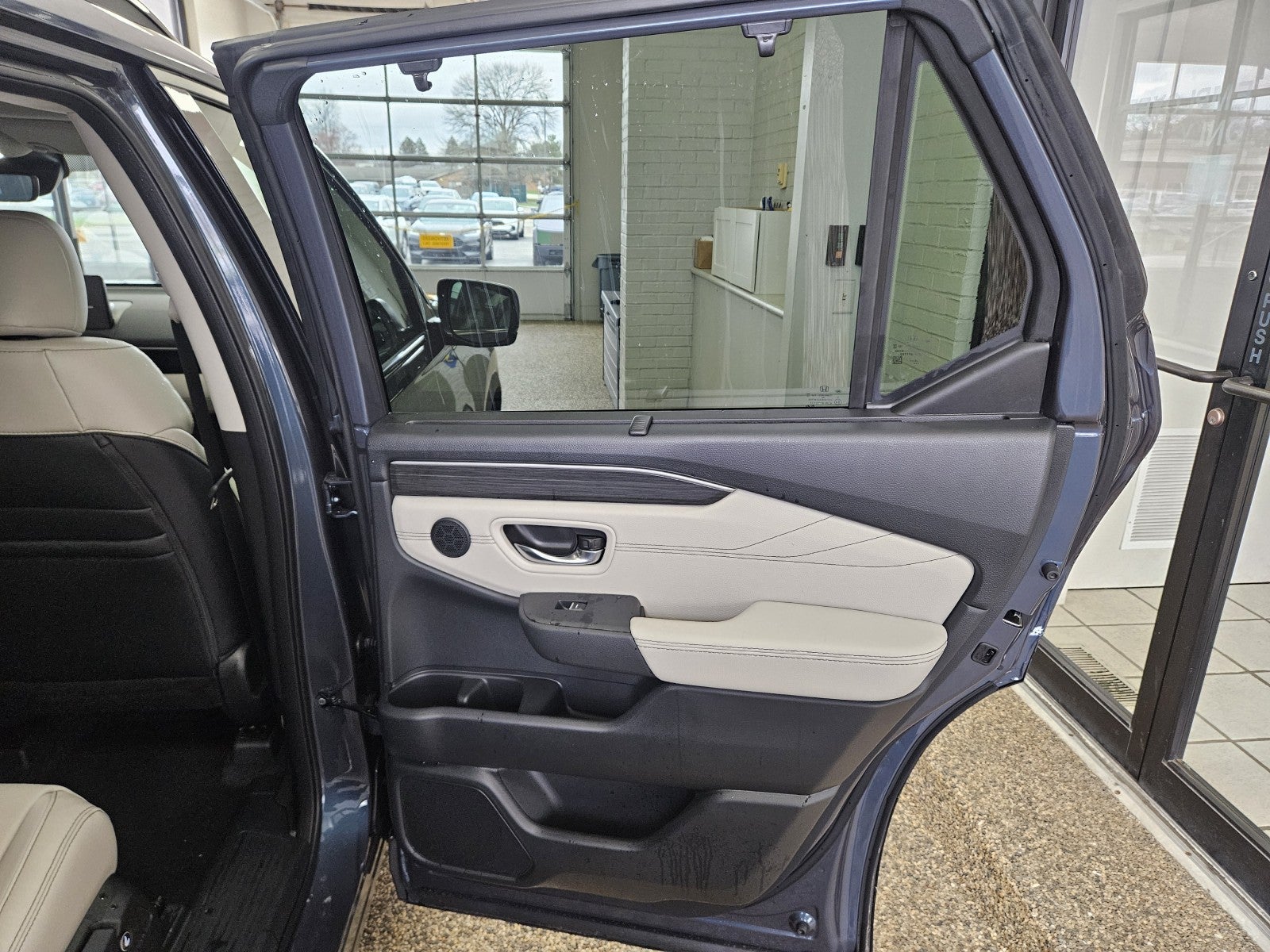 2026 Honda Pilot AWD Touring Blackout