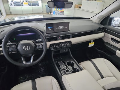 2026 Honda Pilot AWD Touring Blackout