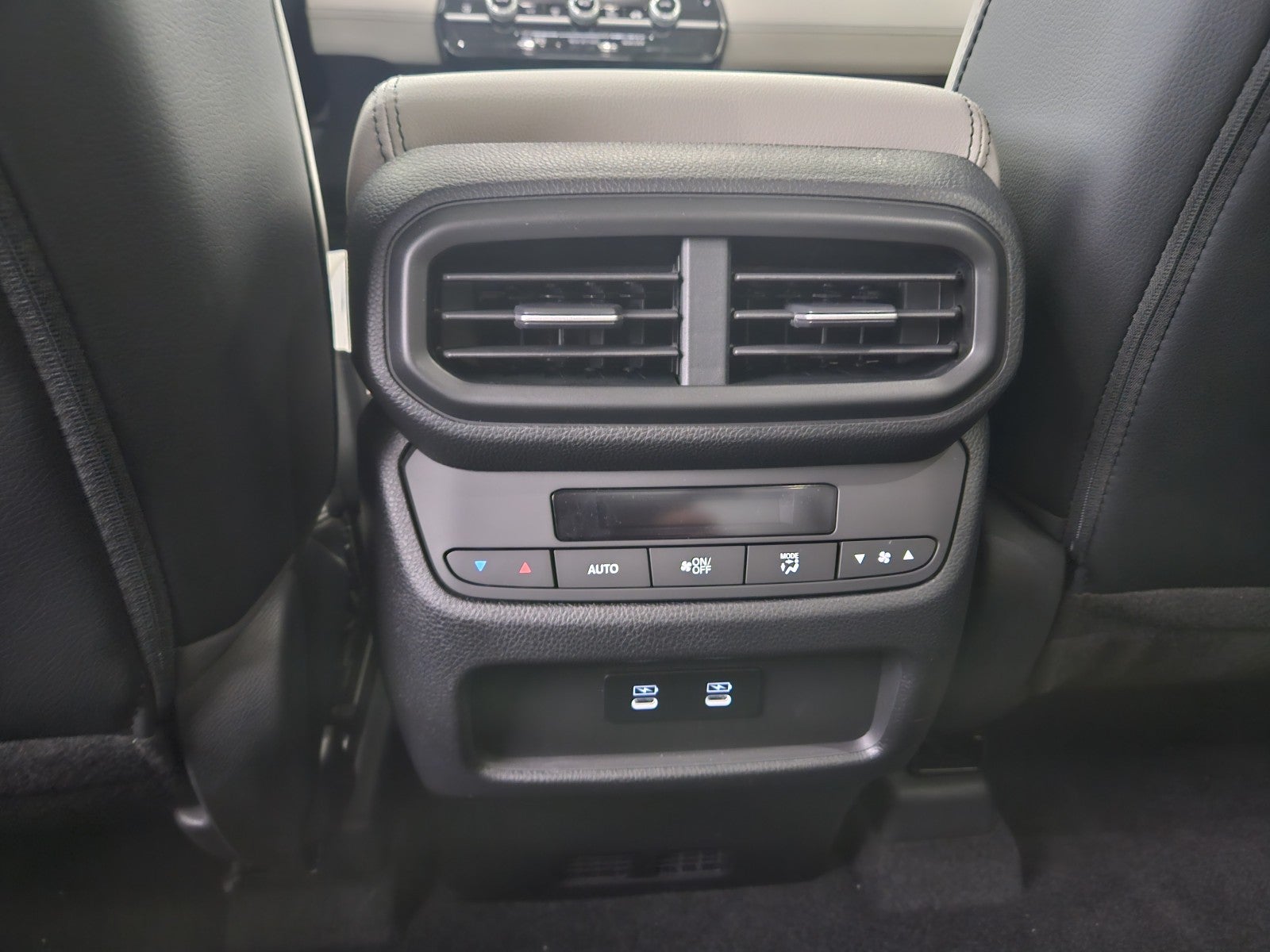 2026 Honda Pilot AWD Touring Blackout