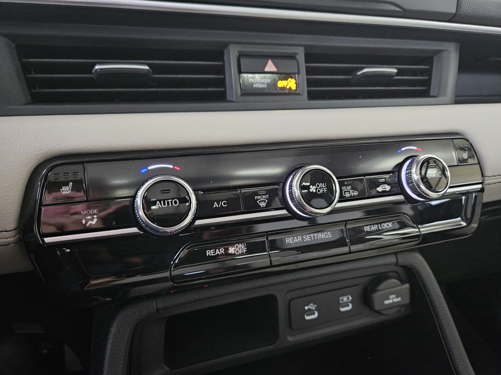 2026 Honda Pilot AWD Touring Blackout