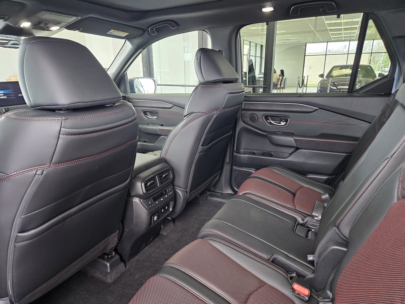 2026 Honda Pilot AWD Black Edition