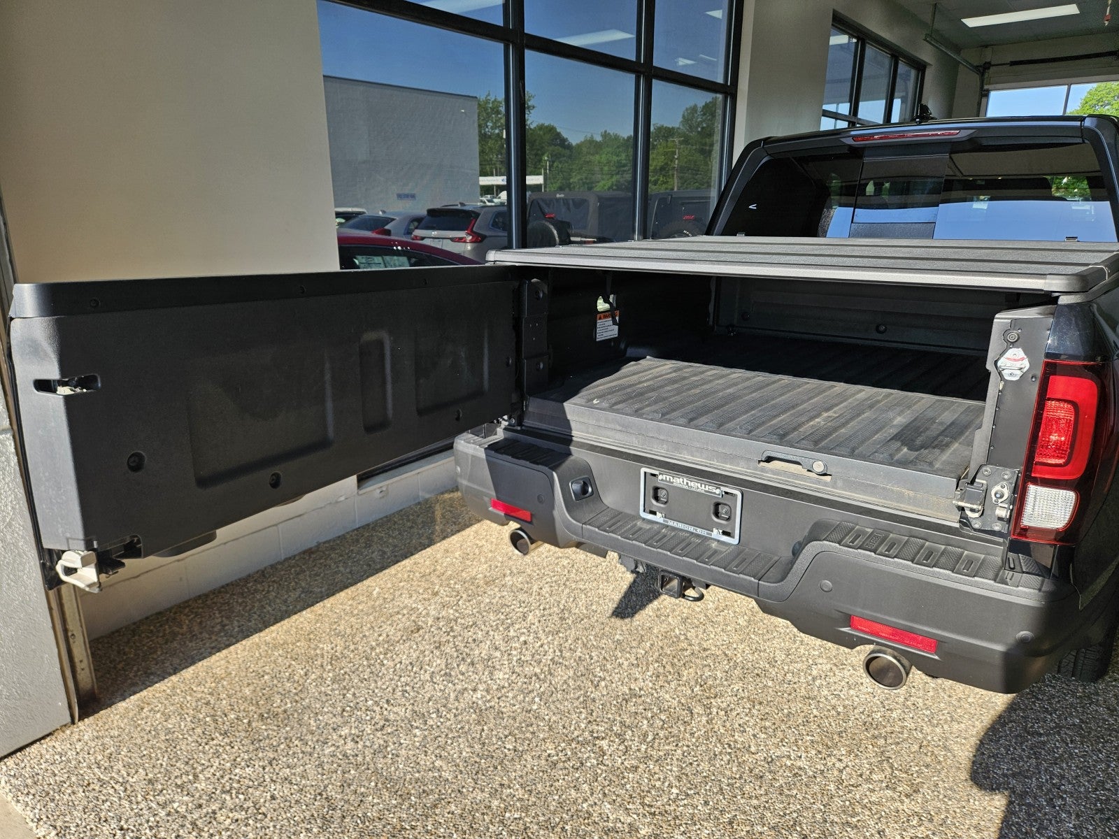 2023 Honda Ridgeline Black Edition