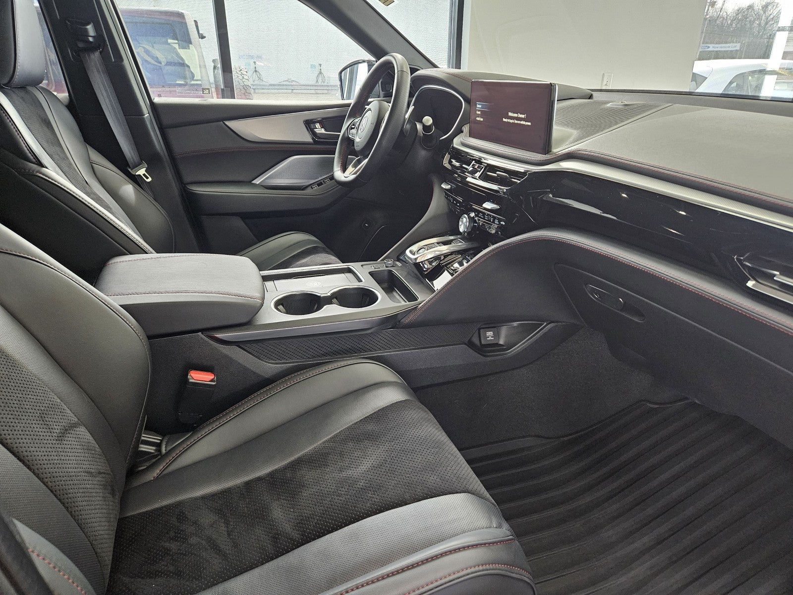 2025 Acura MDX w/A-Spec Package