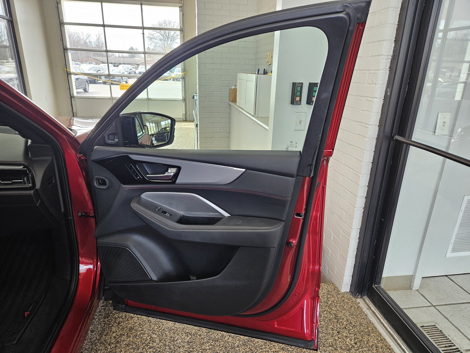 2025 Acura MDX w/A-Spec Package