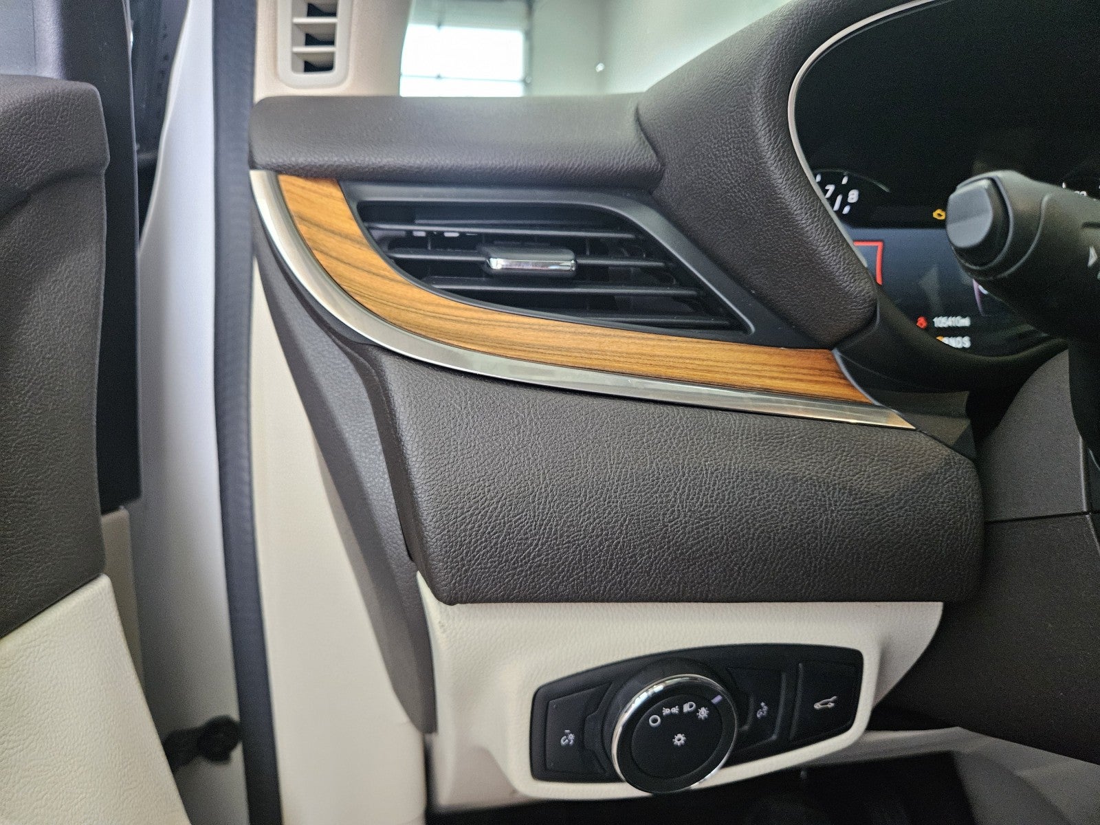 2015 Lincoln MKC AWD 4dr