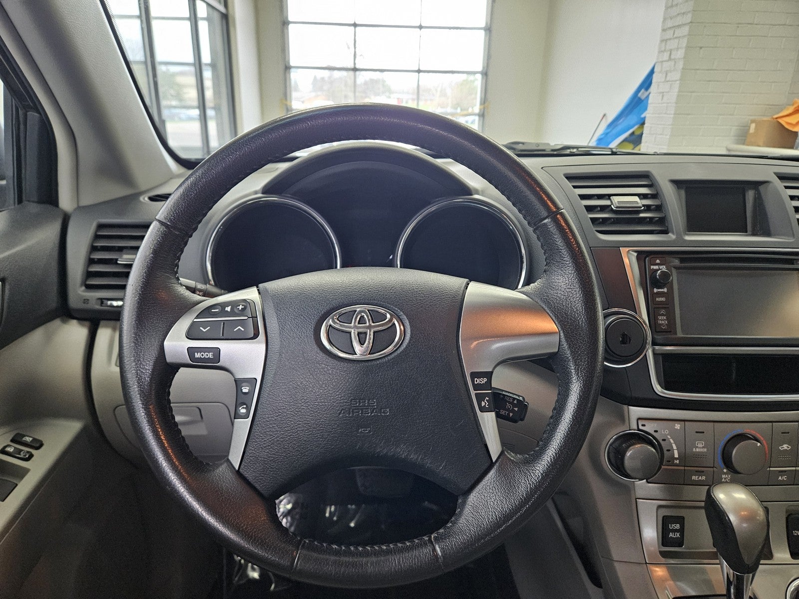 2013 Toyota Highlander SE