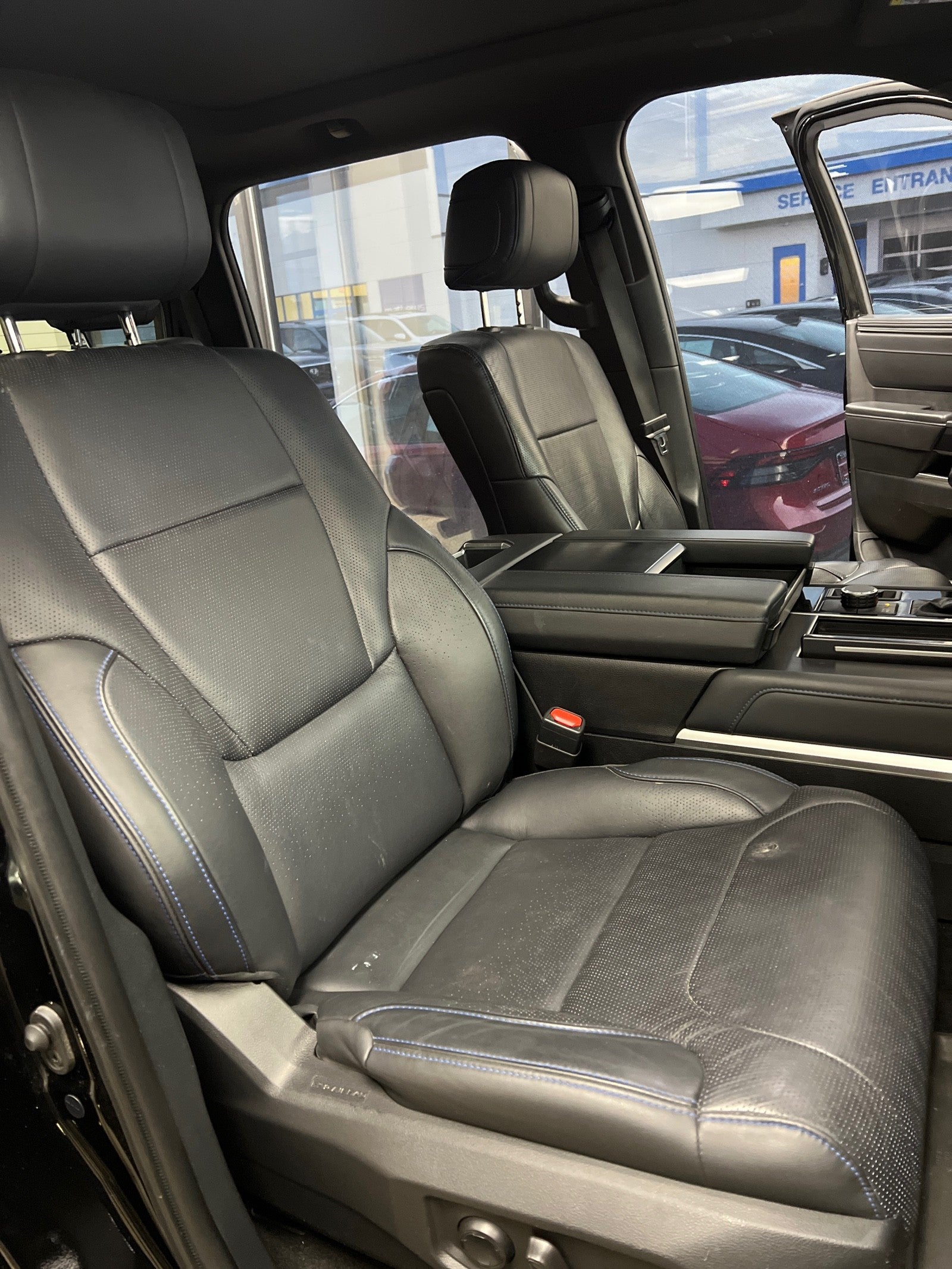 2023 Toyota Tundra 4WD Platinum