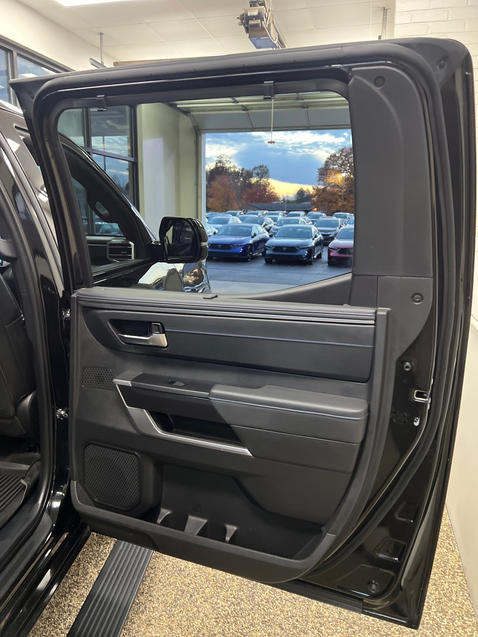 2023 Toyota Tundra 4WD Platinum