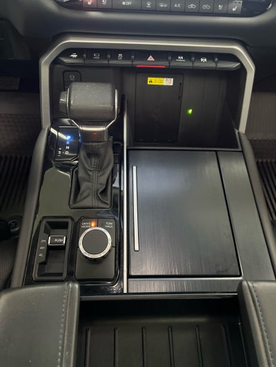 2023 Toyota Tundra 4WD Platinum