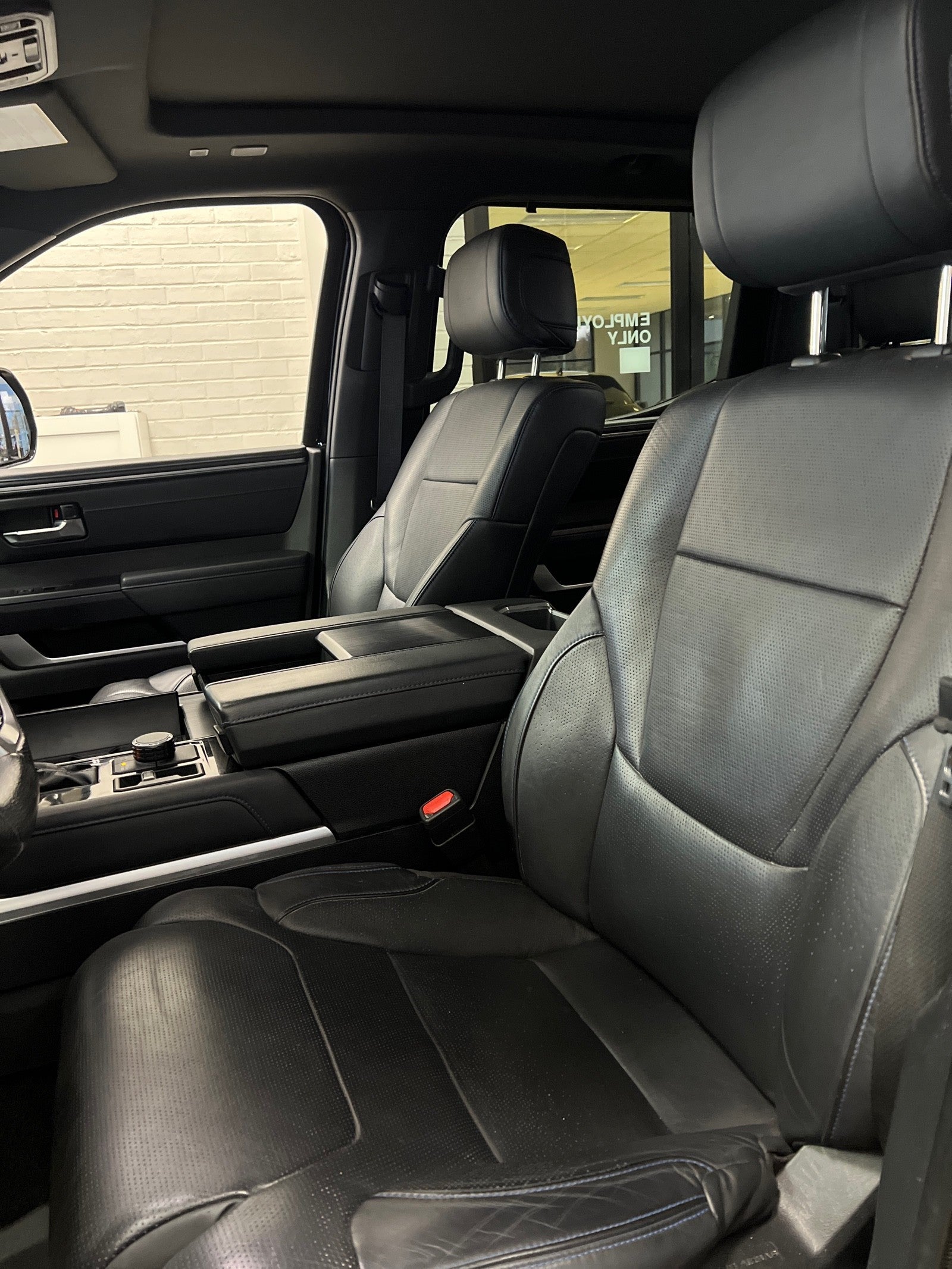 2023 Toyota Tundra 4WD Platinum