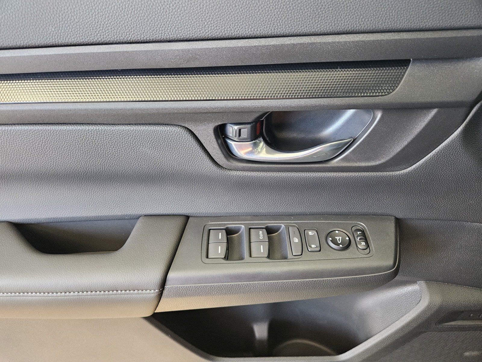 2026 Honda CR-V AWD LX
