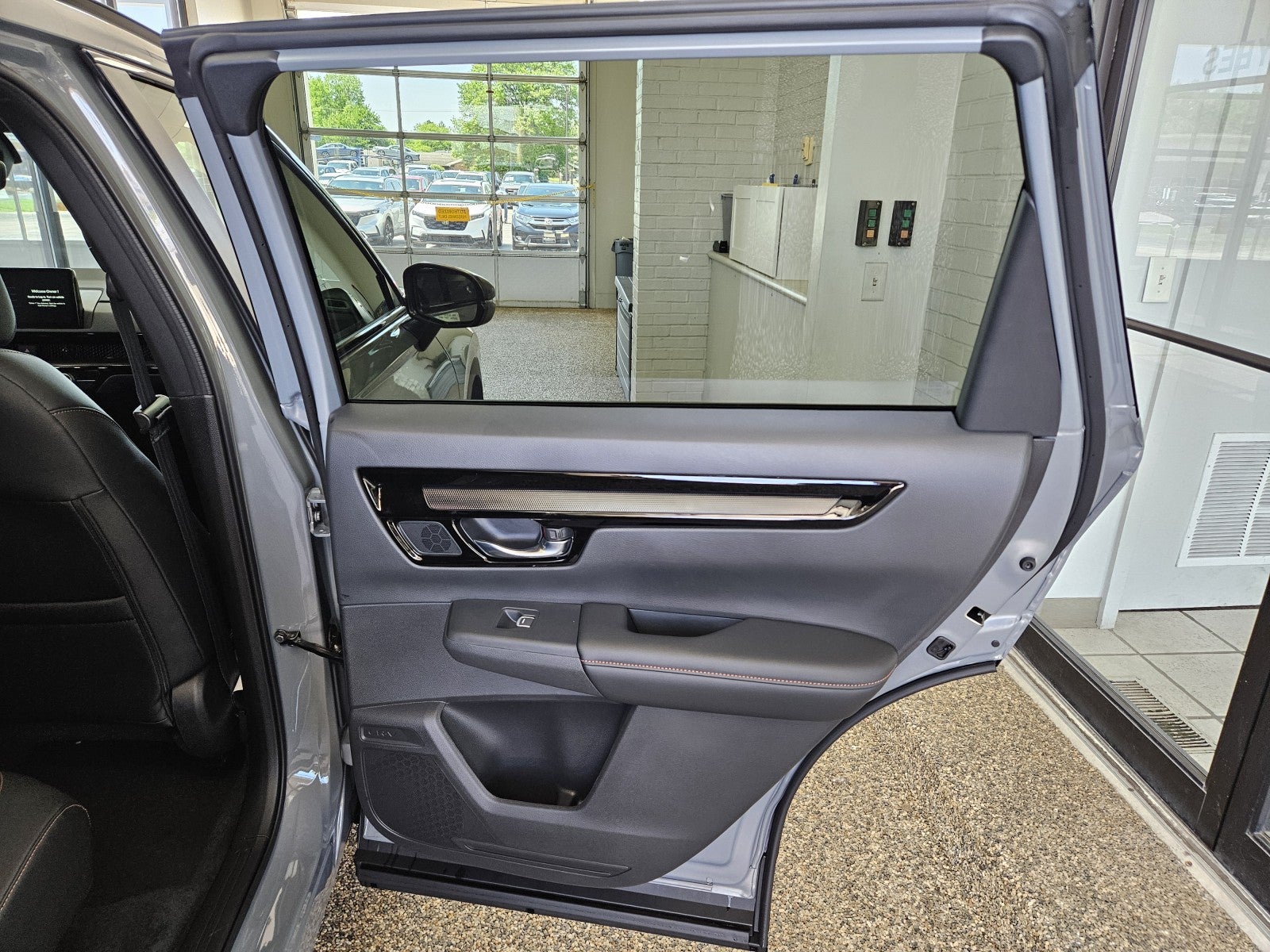 2026 Honda CR-V AWD Sport Touring Hybrid