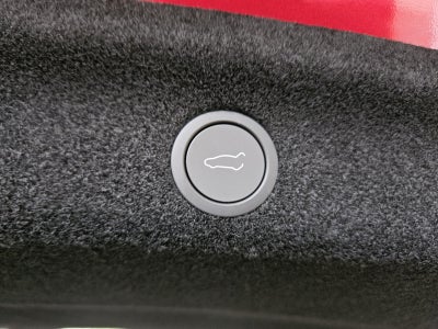 2026 Tesla Model Y Premium